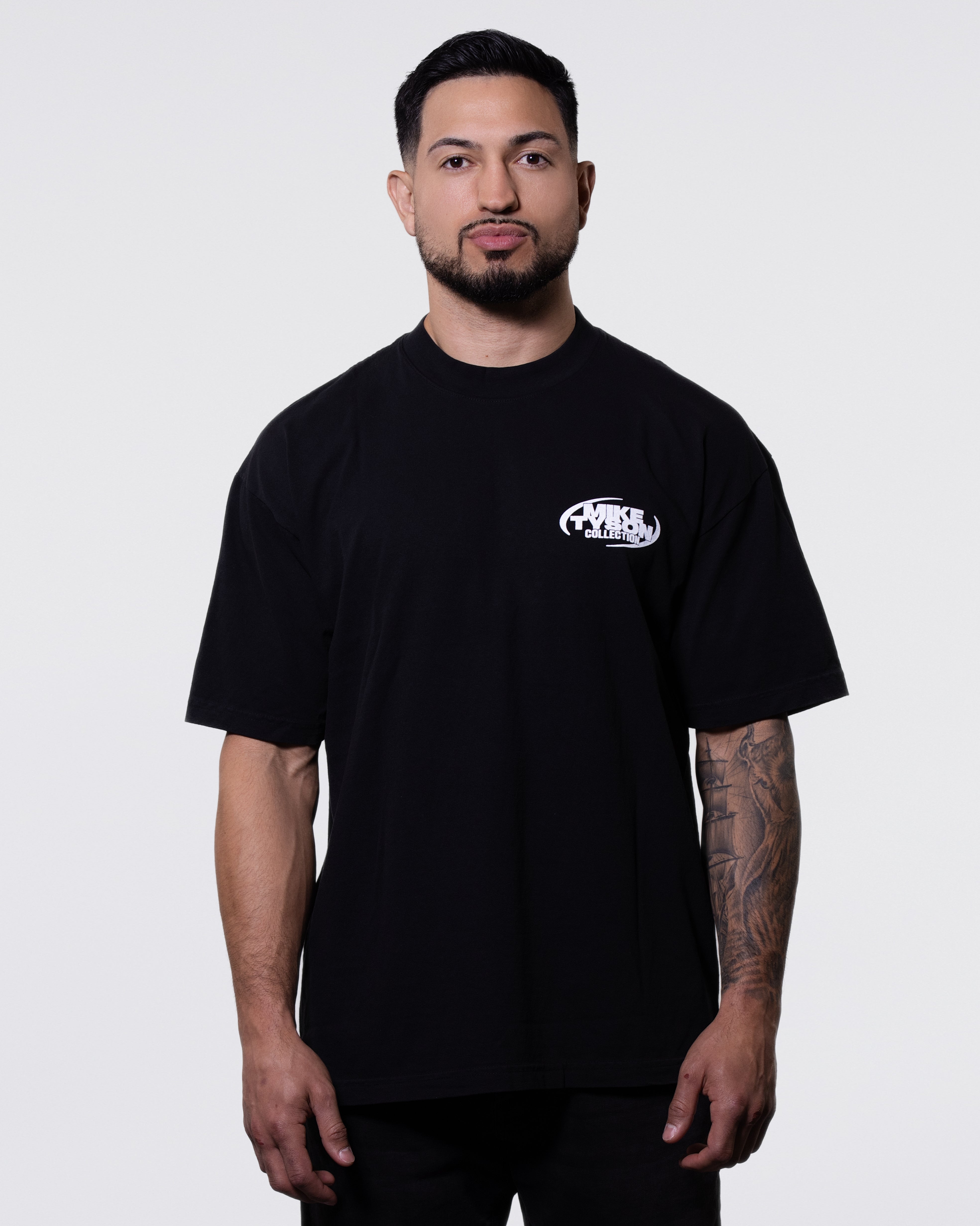 Model wearing the I'm the Best Ever Type Tee.