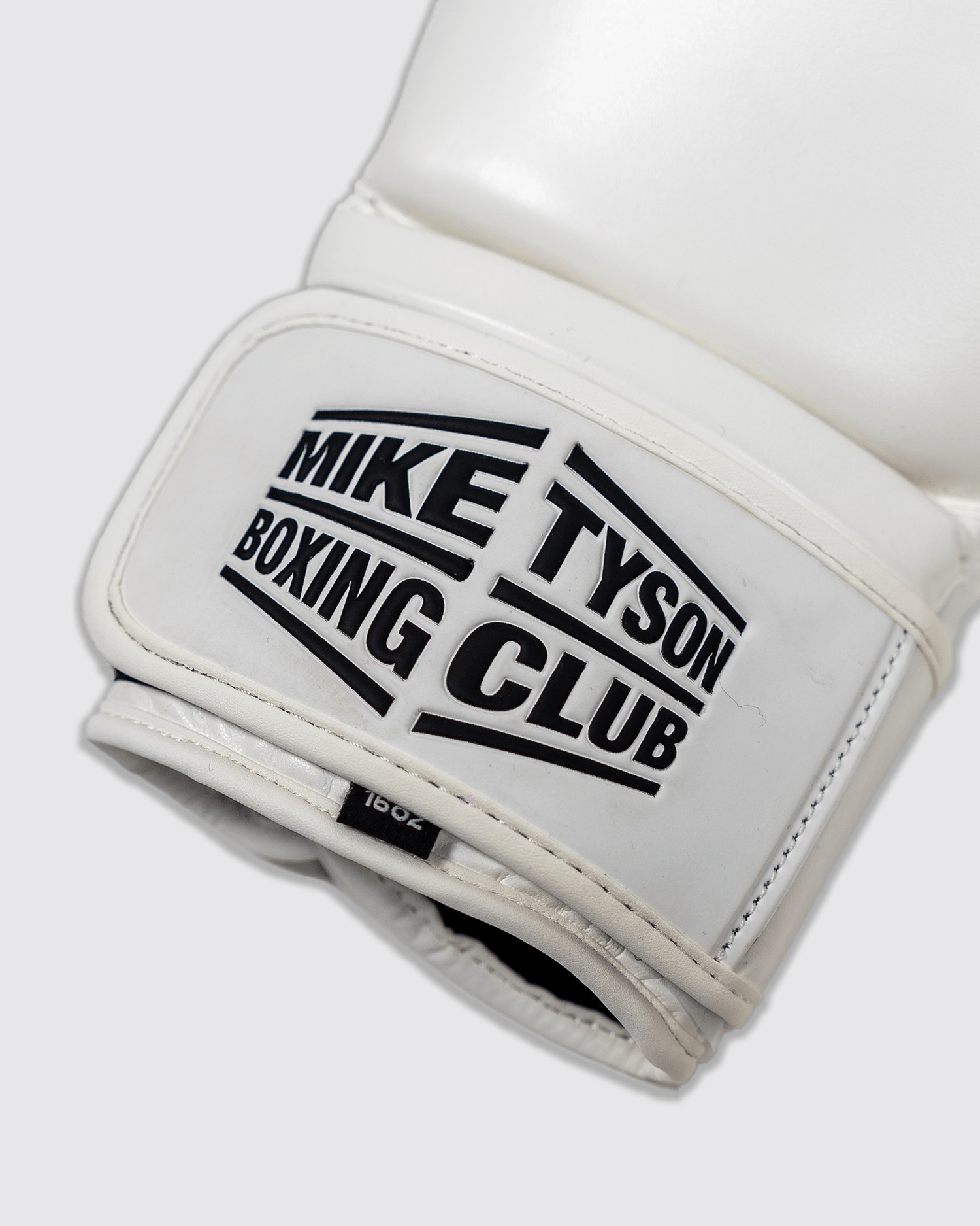 MTBC Gloves White - 16oz - Mike Tyson Collection